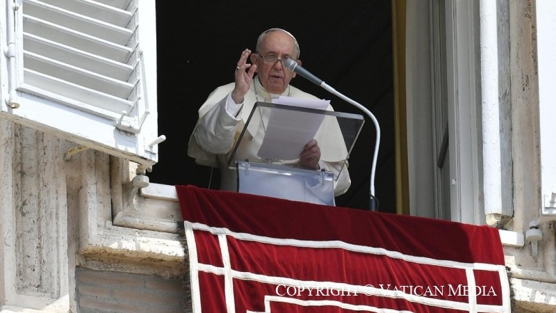 O Papa: “O amor verdadeiro nos torna protagonistas”
