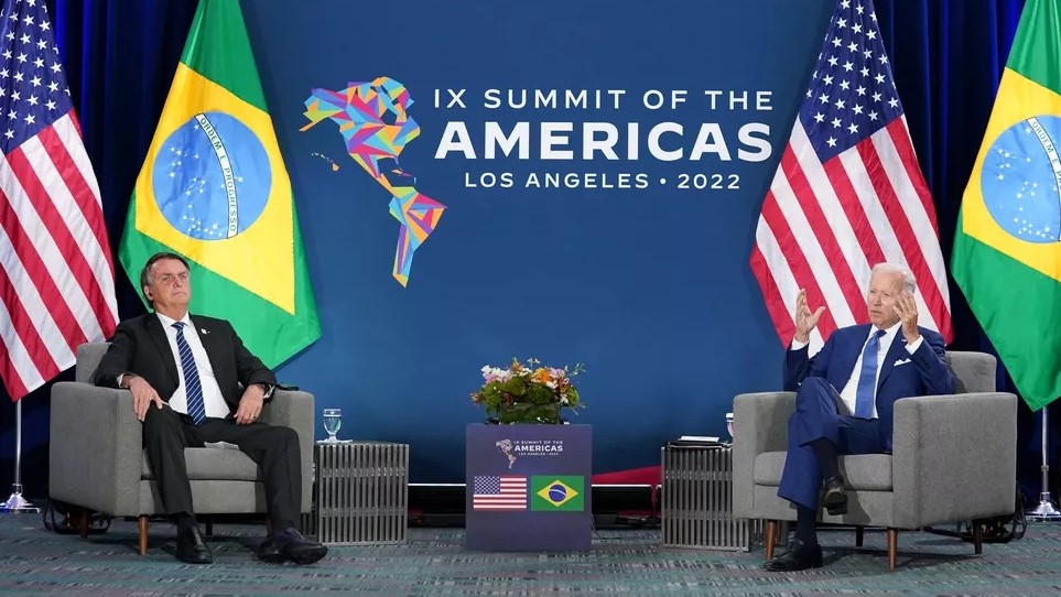 Presidentes Bolsonaro e Biden têm primeiro encontro bilateral nos EUA; confira